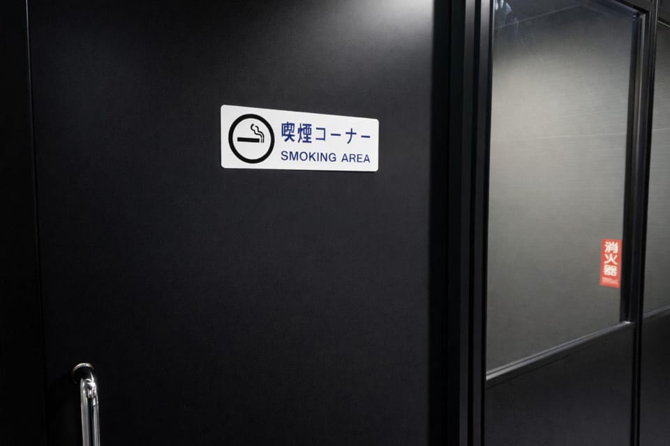 Capsule Hotel Block Room Capsule hotel in Japan