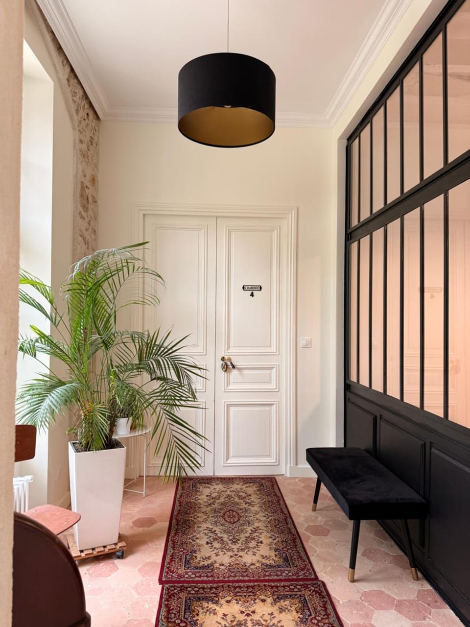 Le Clocher de la Duchesse Hotel in Île-de-France