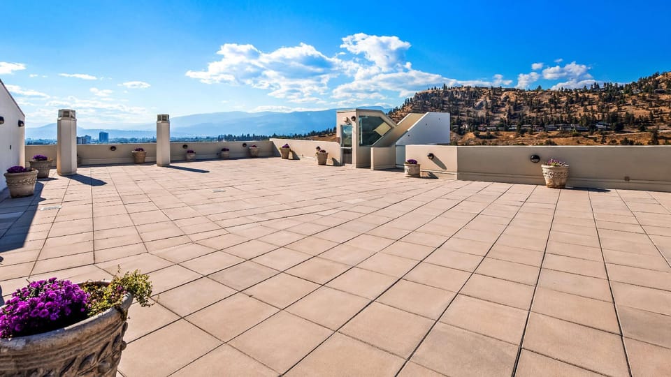 Best Western Plus Kelowna Hotel & Suites Hotel in Kelowna