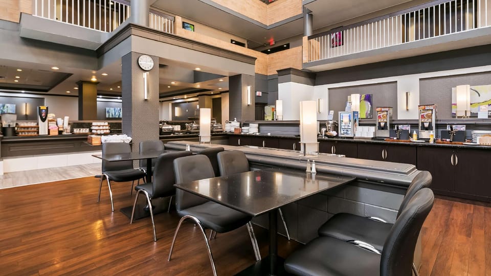 Best Western Plus Village Park Inn Hotel in Calgary