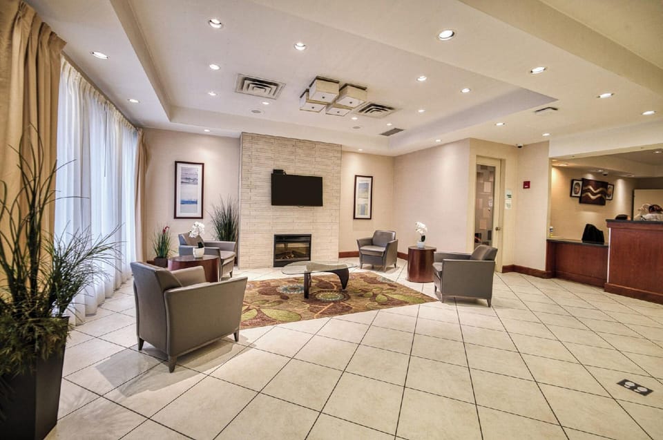 Amenida Residences Hotel in Calgary