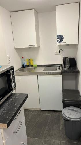 Sahra 1Zi. Wohnung Arheiligen Hotel in Darmstadt