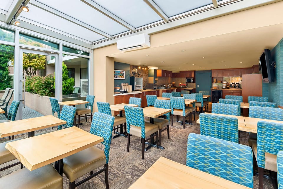 Best Western Plus Inner Harbour Hotel in Victoria