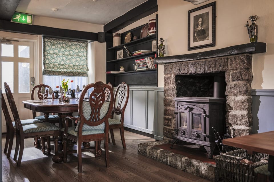Cromwell Arms Inn in Bovey Tracey