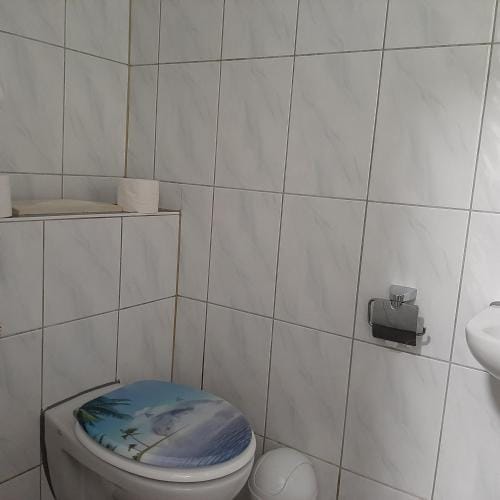 WG Zimmer in Sudthuringen Hostel in Thuringia, Germany