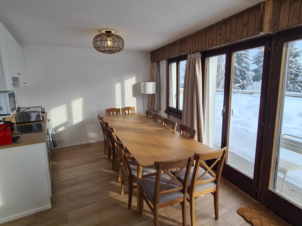 Auberge de l'Ours Hotel in Canton of Valais