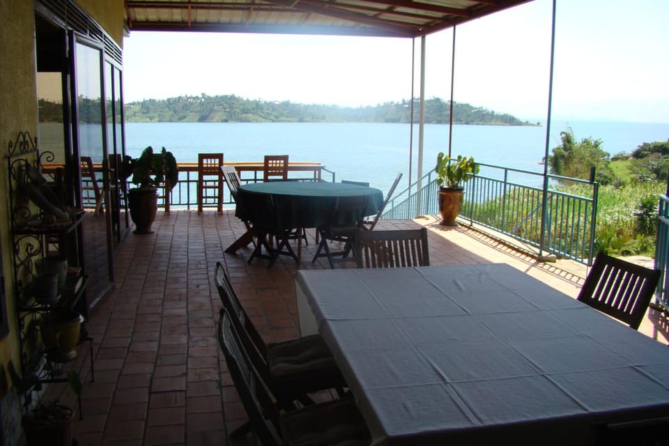 PALEGA BEACH INN Hotel in Africa