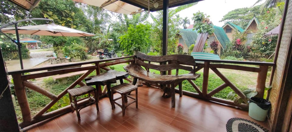 Eashanti's Place Port Barton Hotel in San Vicente