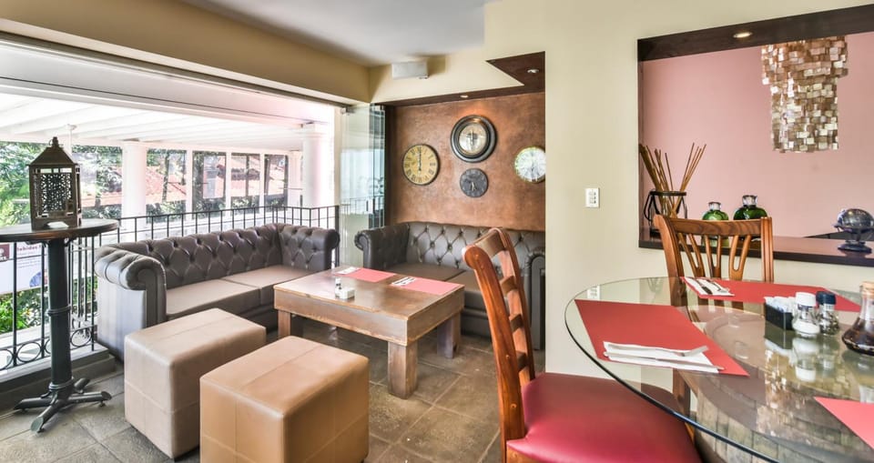 Bar/lounge