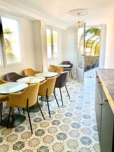 Villa Caprice Hotel in Six-Fours-les-Plages