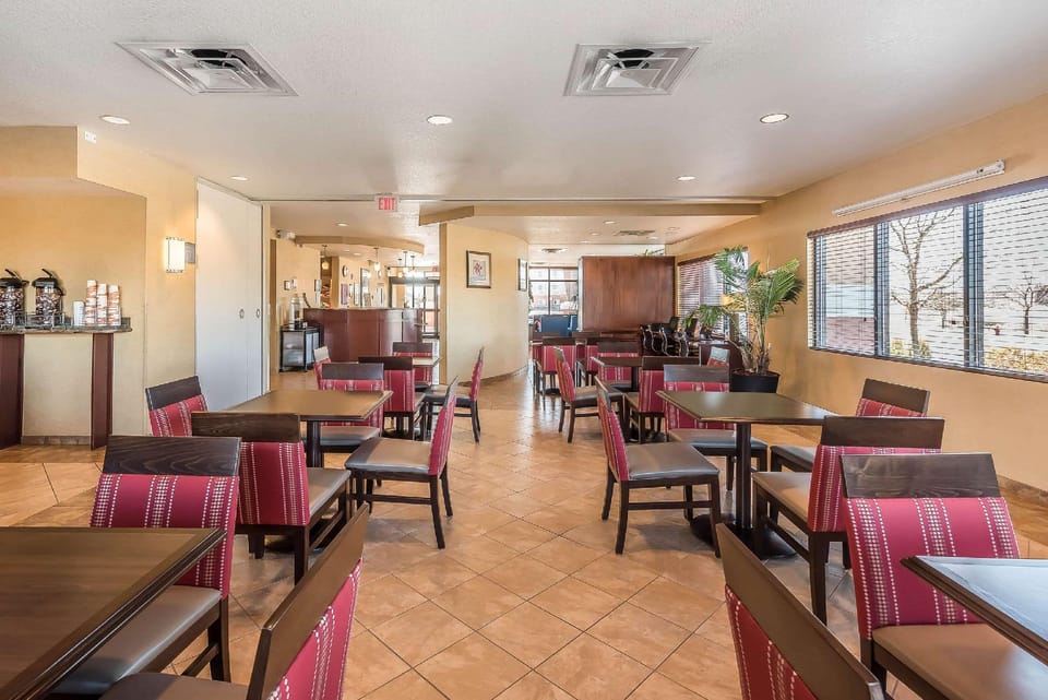 Comfort Suites Longmont Hotel in Colorado