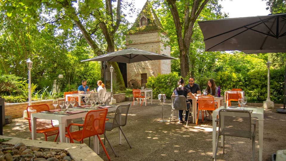 Logis Hotels - Au Colombier du Touron Hotel in Nouvelle-Aquitaine