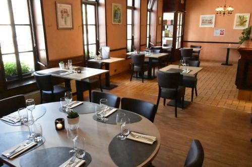Le Saint Sebastien Hotel in Hauts-de-France