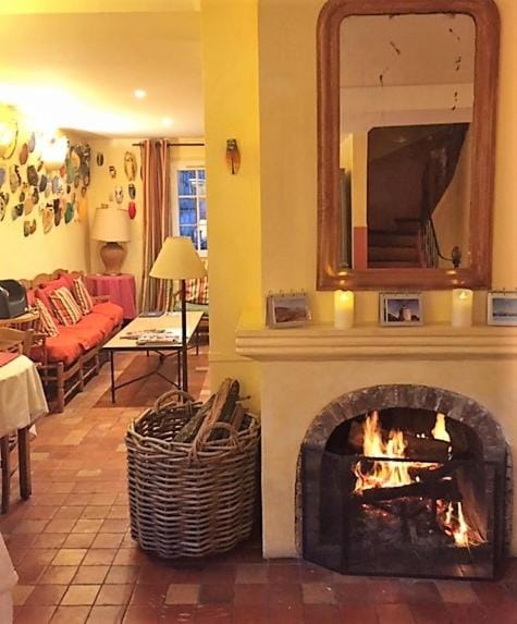 Auberge des Glycines Hotel in Hyères