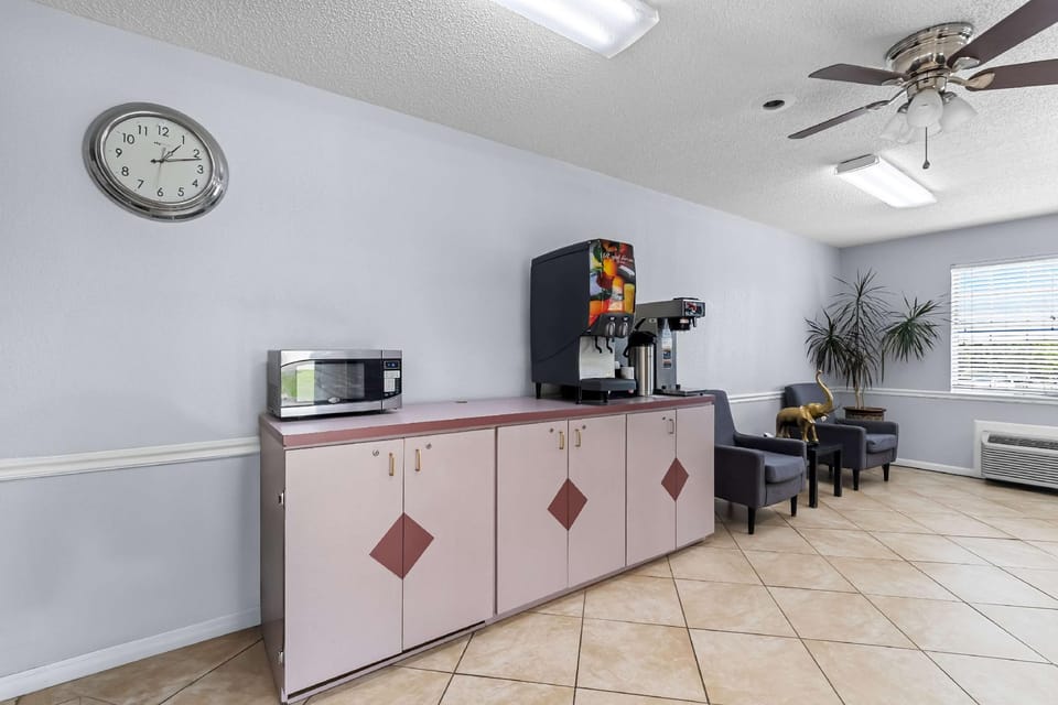 Americas Best Value Inn Athens, TN Motel in Tennessee