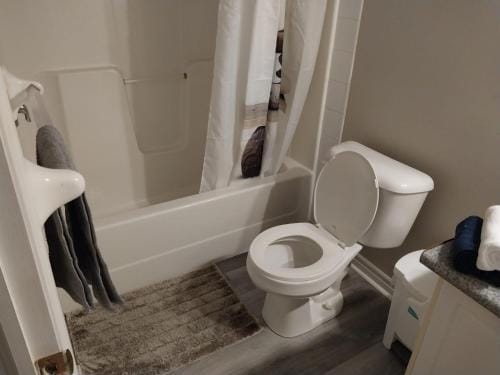 Lovely and calm townhouse with free parking Hotel in London