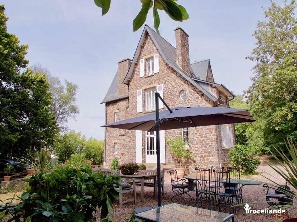 La Maison Rouge Broceliande Hotel in Brittany