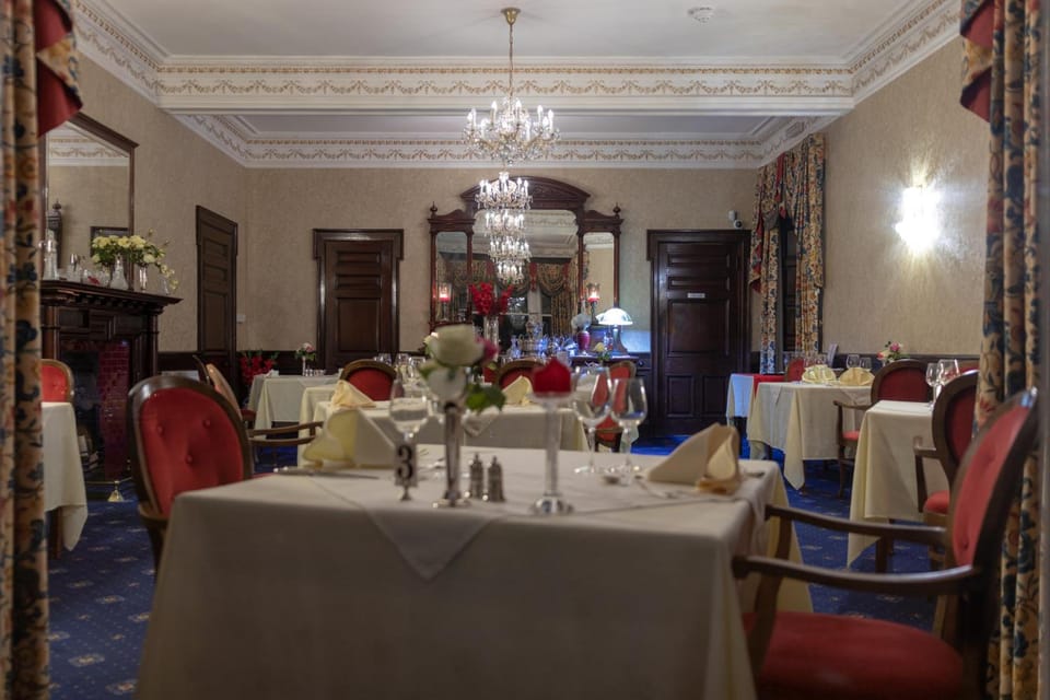 Ledgowan Lodge Hotel Hotel in Scotland