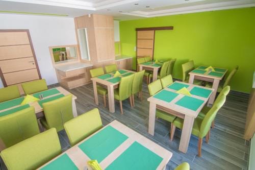 Laurus Motel Airport Tuzla Motel in Federation of Bosnia and Herzegovina