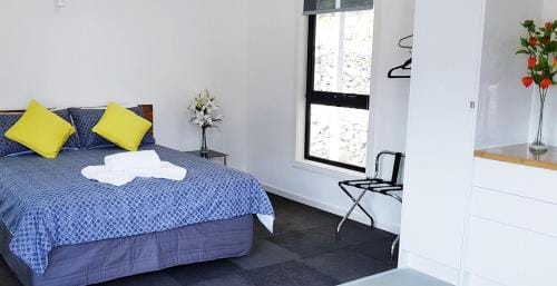 Wild Rivers Escape Hotel in Strahan