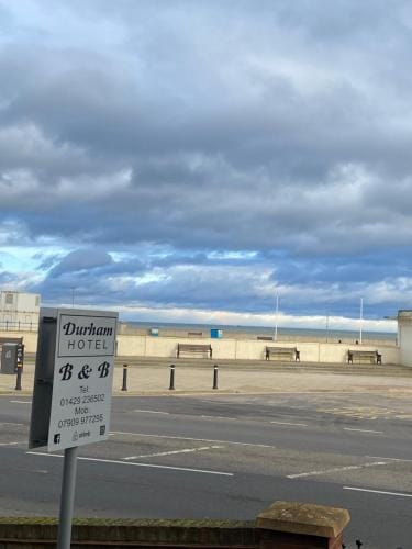 The Durham hotel Hotel in Hartlepool