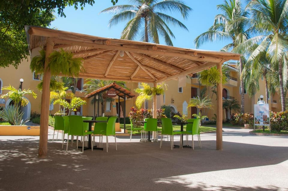 Costa Club Punta Arena - Desayuno buffet incluido Hotel in Puerto Vallarta