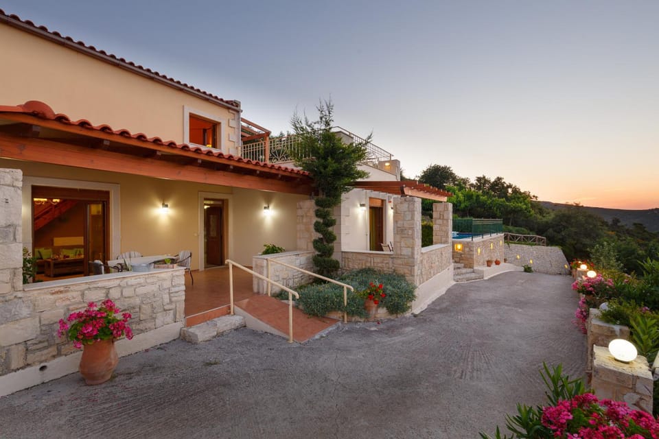 Harkia Villas Hotel in Crete