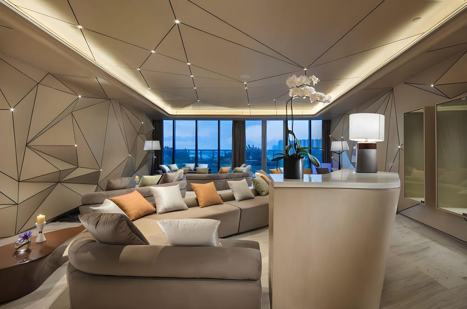 Grand Bay Hotel Zhuhai Hotel in Guangdong