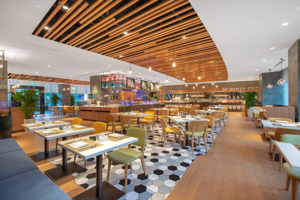 Crowne Plaza Zhuhai City Center By IHG Hotel in Guangdong