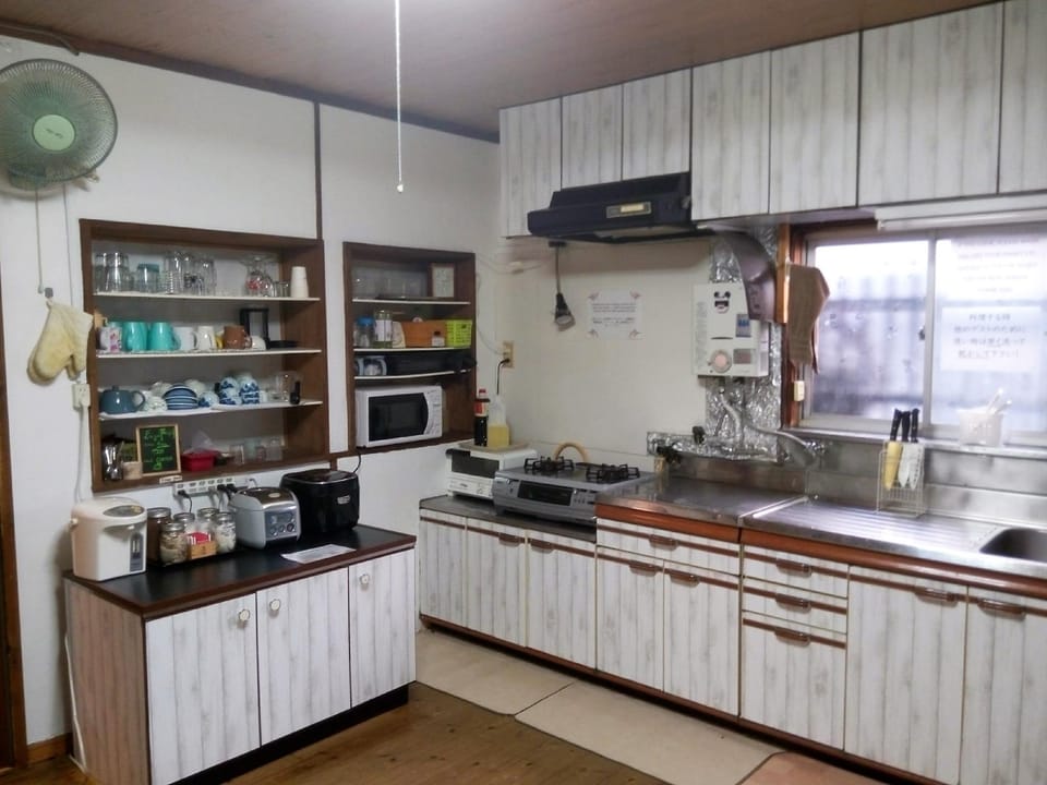 Peace House Showa Hostel in Osaka