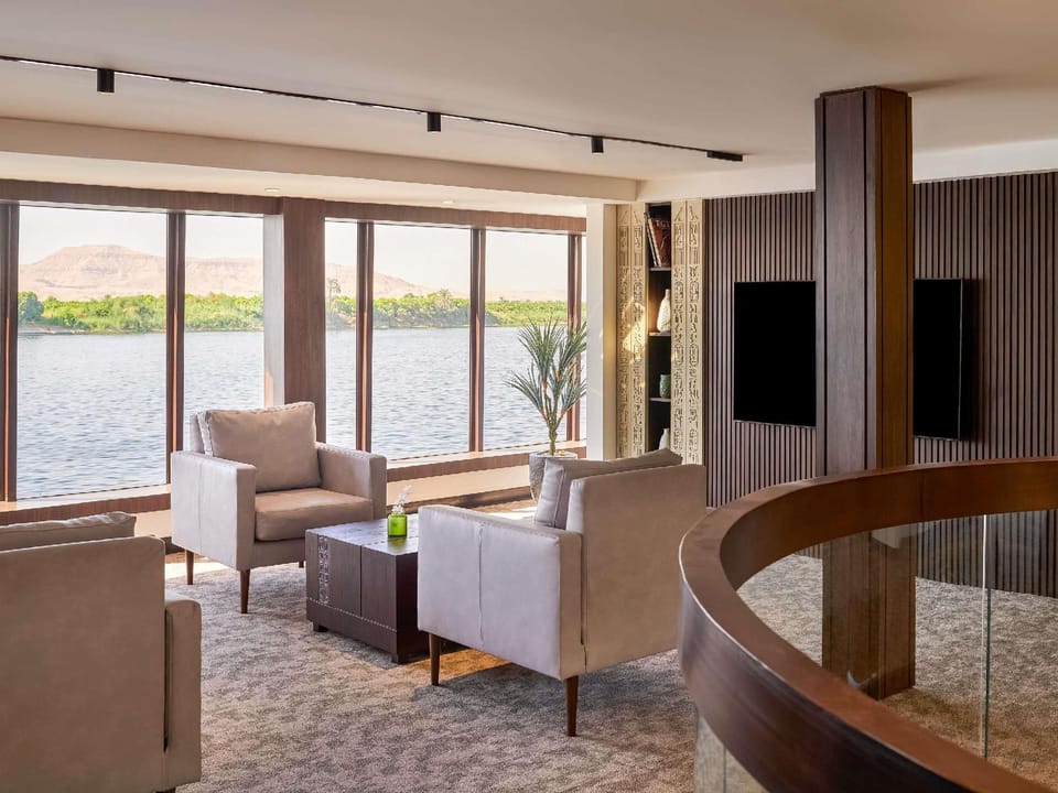 MS Movenpick Royal Lily - Luxor Aswan Hotel in Luxor