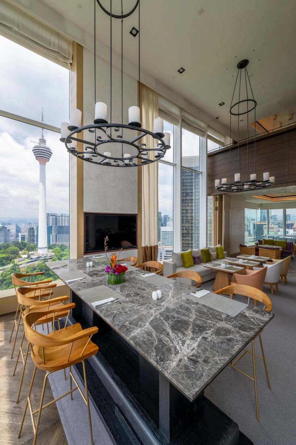 Bar/lounge
