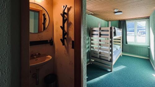 Hotel Alpina Einhorn - Self-Check-In Hotel in Nidwalden