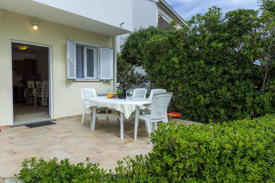 Apartments Ida Hotel in Novalja