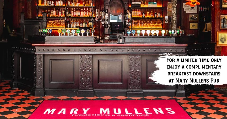 Mary Mullen's Rooms Eyre Square. Hotel in Galway