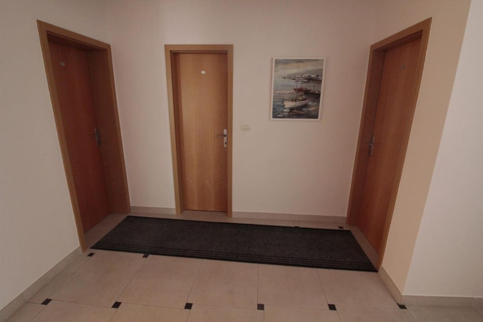 Studios & Rooms Fiesta Hotel in Novalja