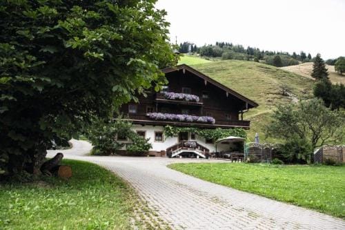 Hochwart Hof Bed & Breakfast Hotel in Salzburgerland