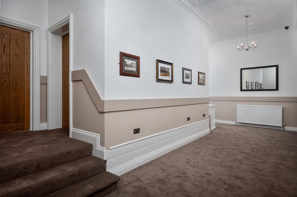 Elephant and Castle Hotel in Wakefield