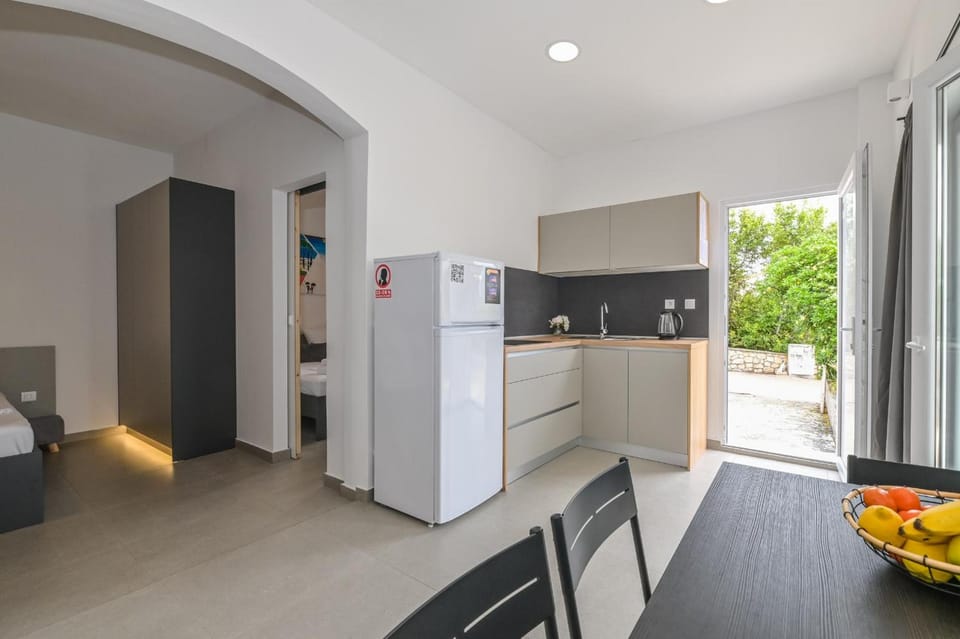 Double L House Hotel in Novalja