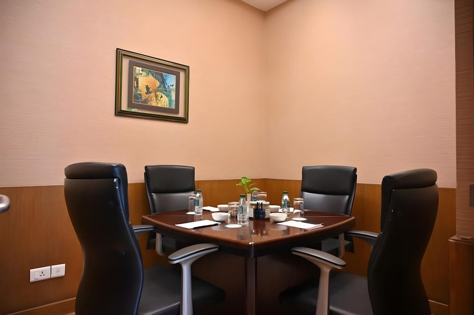 Savoy Suites-Greater Noida Apartment hotel in Uttar Pradesh