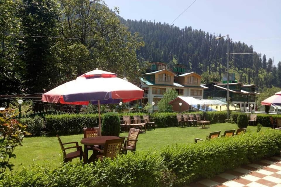 Hotel Bombay Palace Hotel in India