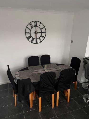 Eden Stays Hotel in Coventry