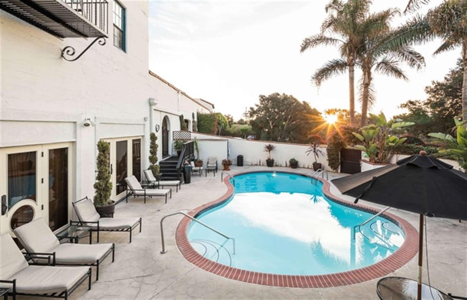 Montecito Inn Hotel in Montecito