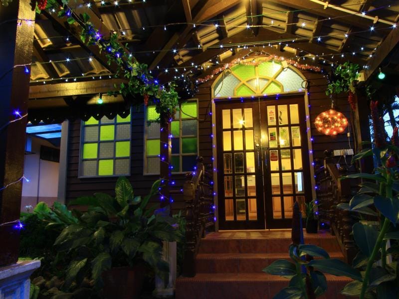 Six Villa Inn Resort in Terengganu, Malaysia