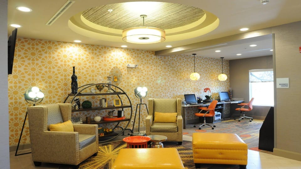 Holiday Inn Express Covington-Madisonville By IHG Hotel in Covington