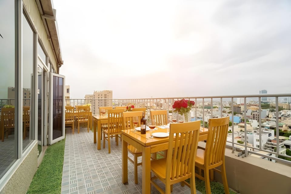 Golden Light Hotel Hotel in Da Nang