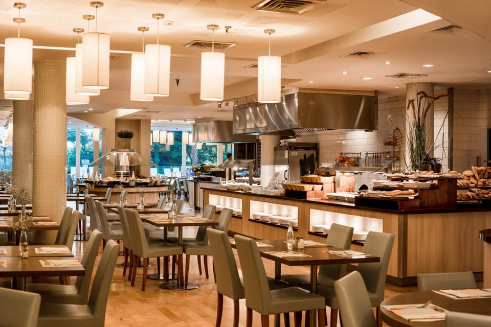 Astral Nirvana Suites - All Inclusive Hotel Hotel in Eilat