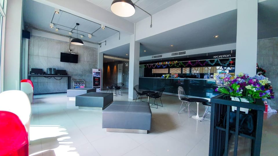 Bun Hotel Hotel in Surat Thani Changwat
