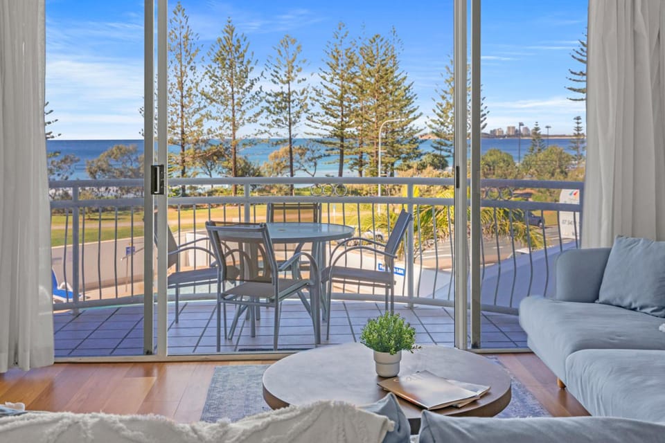 Aquarius Resort Apartment hotel in Sunshine Coast