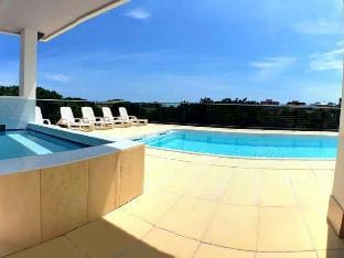 Luminous apartment with terrace by Beahost Rentals Hotel in Bibione